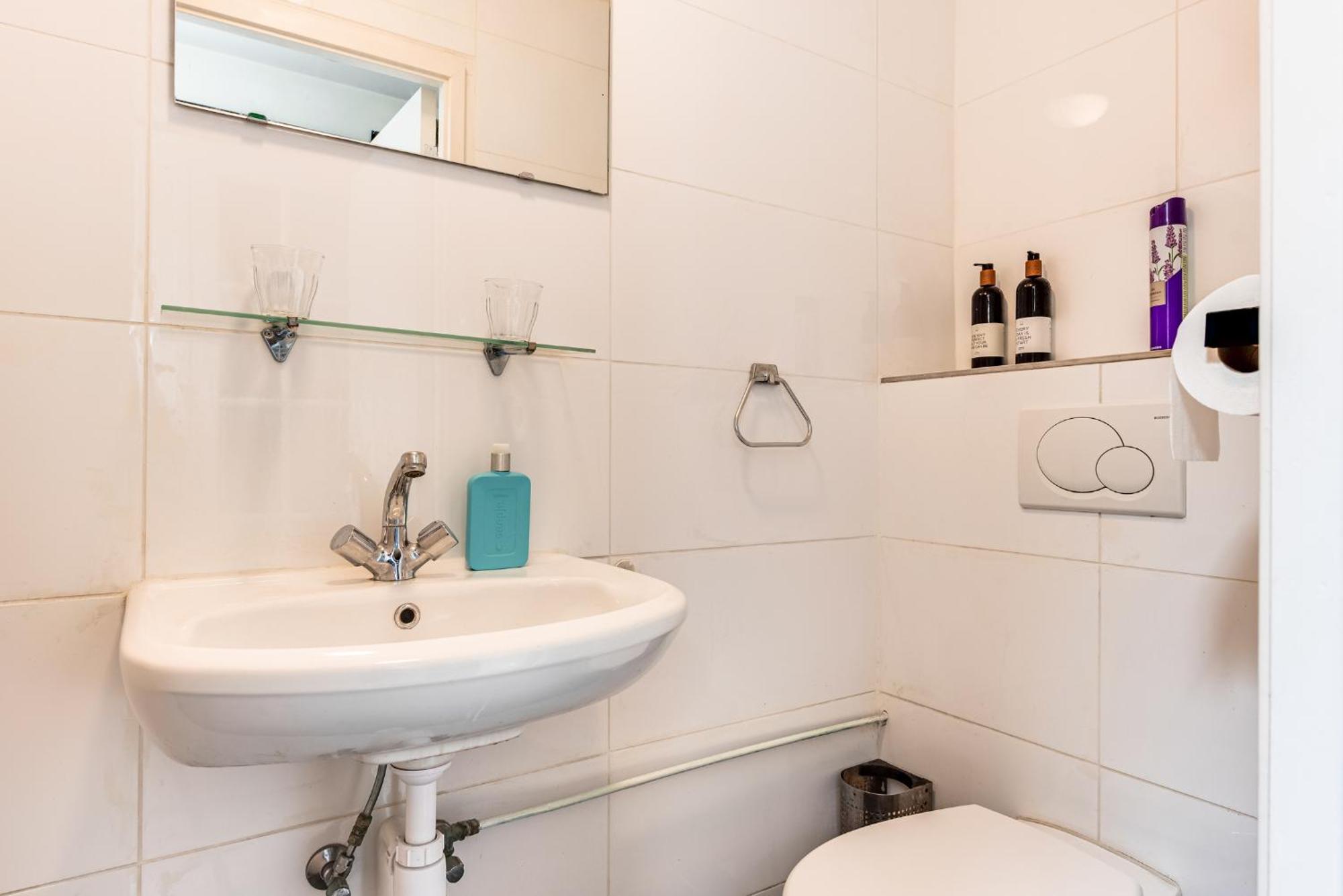Gezellig Appartement In De Mooie Oude Binnenstad Van Alkmaar Luaran gambar