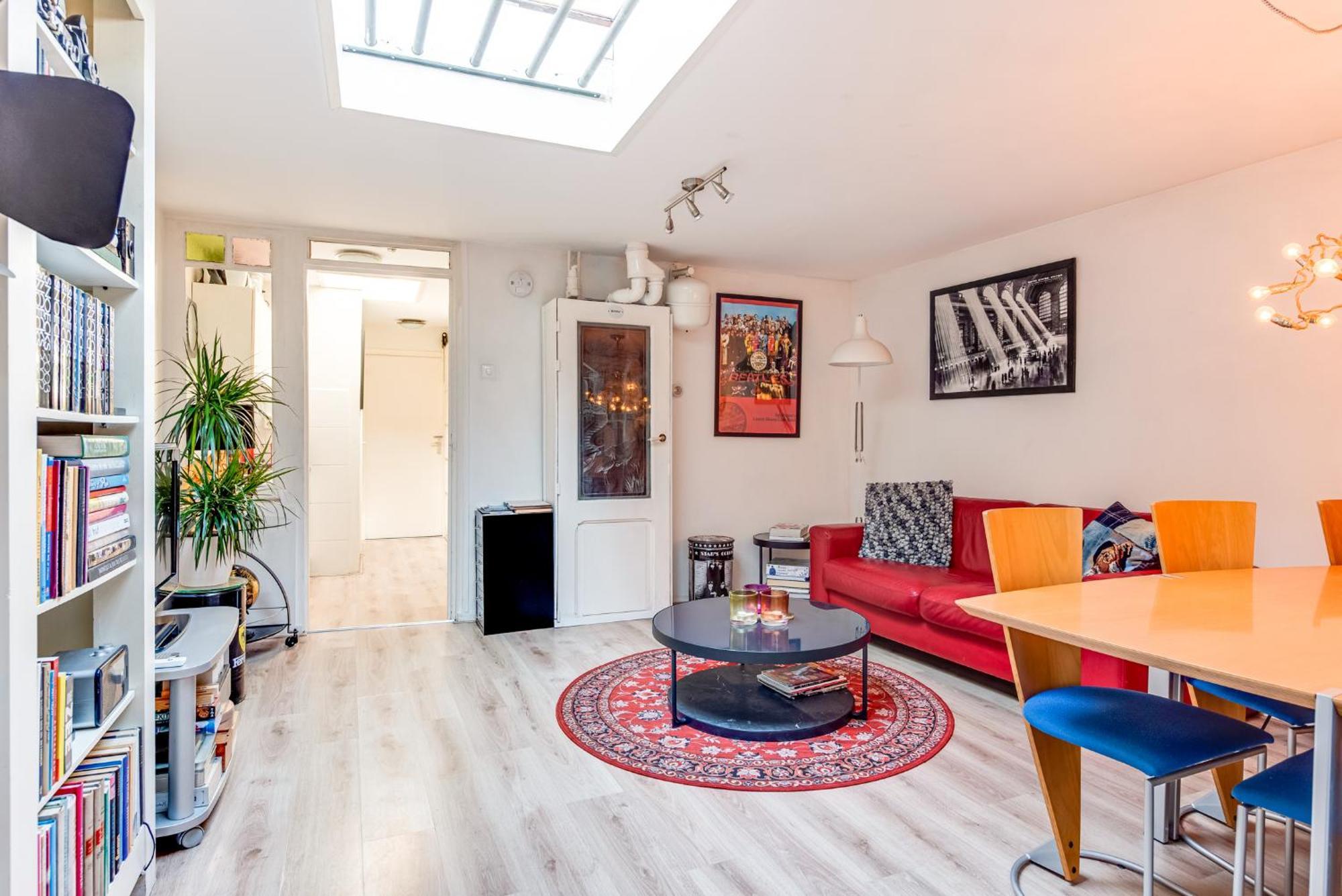 Gezellig Appartement In De Mooie Oude Binnenstad Van Alkmaar Luaran gambar